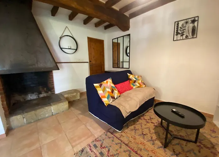 Fenil T3, Maison Avec Jardin Апартаменты